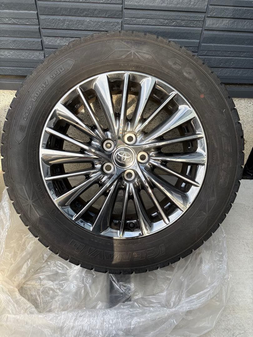 【ご依頼の方専用中】アルファード30ELスタッドレス&純正ホイールセット