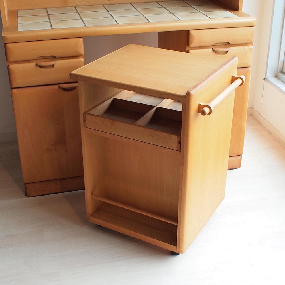 未使用品 起立木工 「フィオナ」 キッチンボード 120cm アルダー材