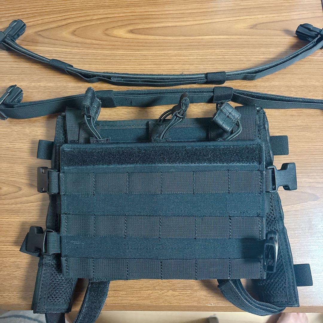 田村装備開発　UCR gen1 ブラックのみ