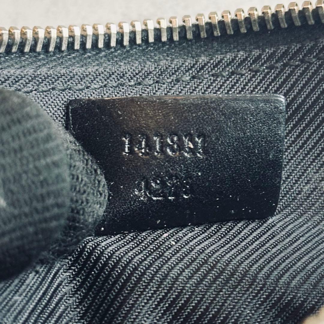 バッグ GUCCI GG Shima Leather Pouch