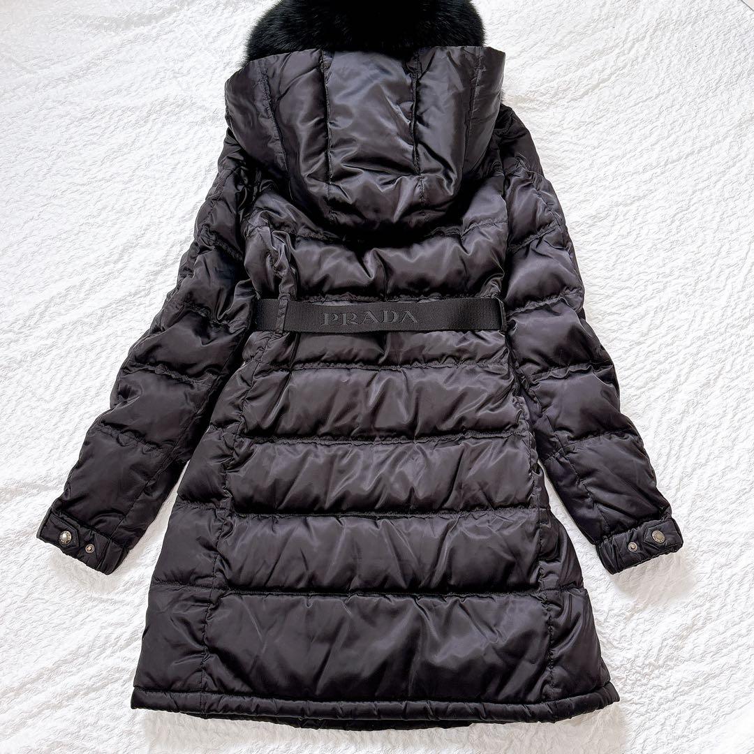 美品✨PRADA高級 ブルーフォックスファー　三角ロゴ　ベルト付き　ダウンコート