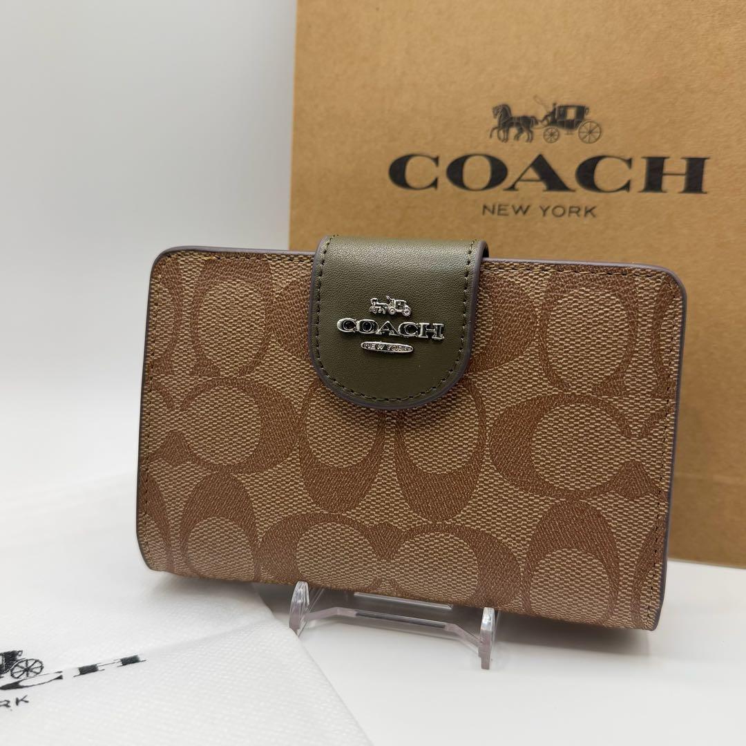 コーチ 二つ折り 財布 ブラウン COACH シグネチャー 【未使用】
