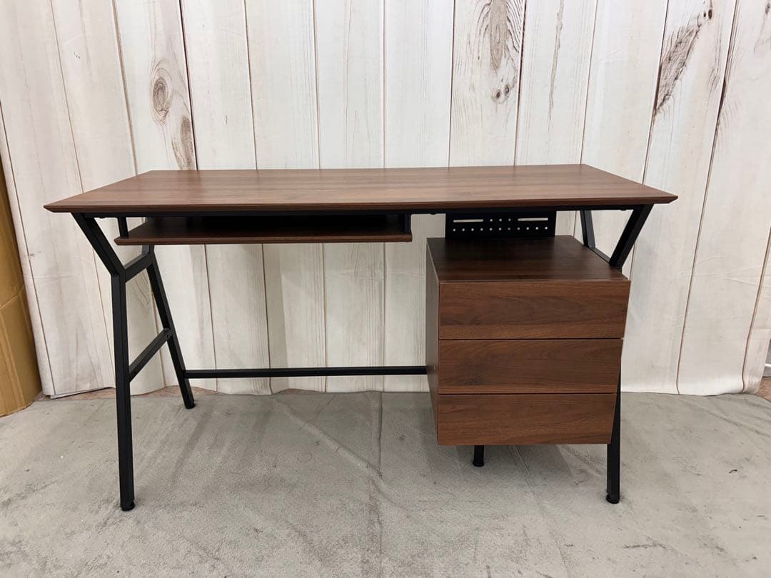 ニトリ⭐︎収納ワゴン付きデスク