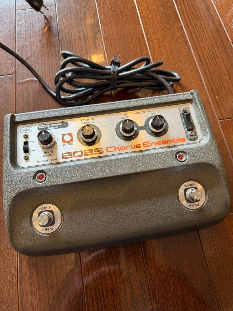 ギター BOSS CE-1 Chorus Ensemble
