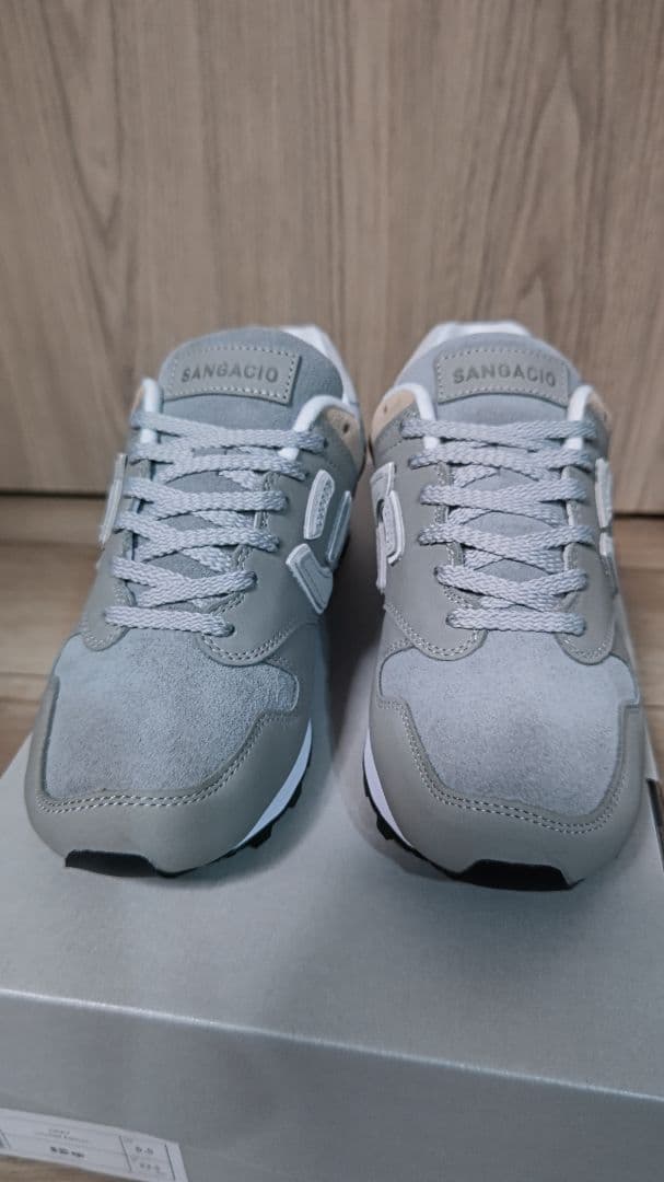 （新品）にゅ～ず『GRAY』10周年限定モデル　抽選販売