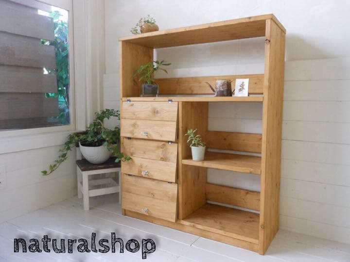 ハンドメイド パタパタ扉のかわいいシェルフ  飾り棚 本棚 ナチュラル 手作り