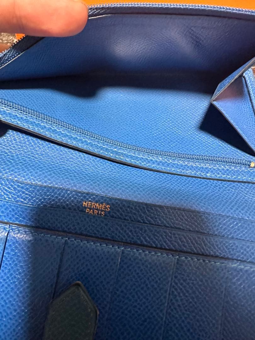 y*s様 HERMES 青 レザー 長財布