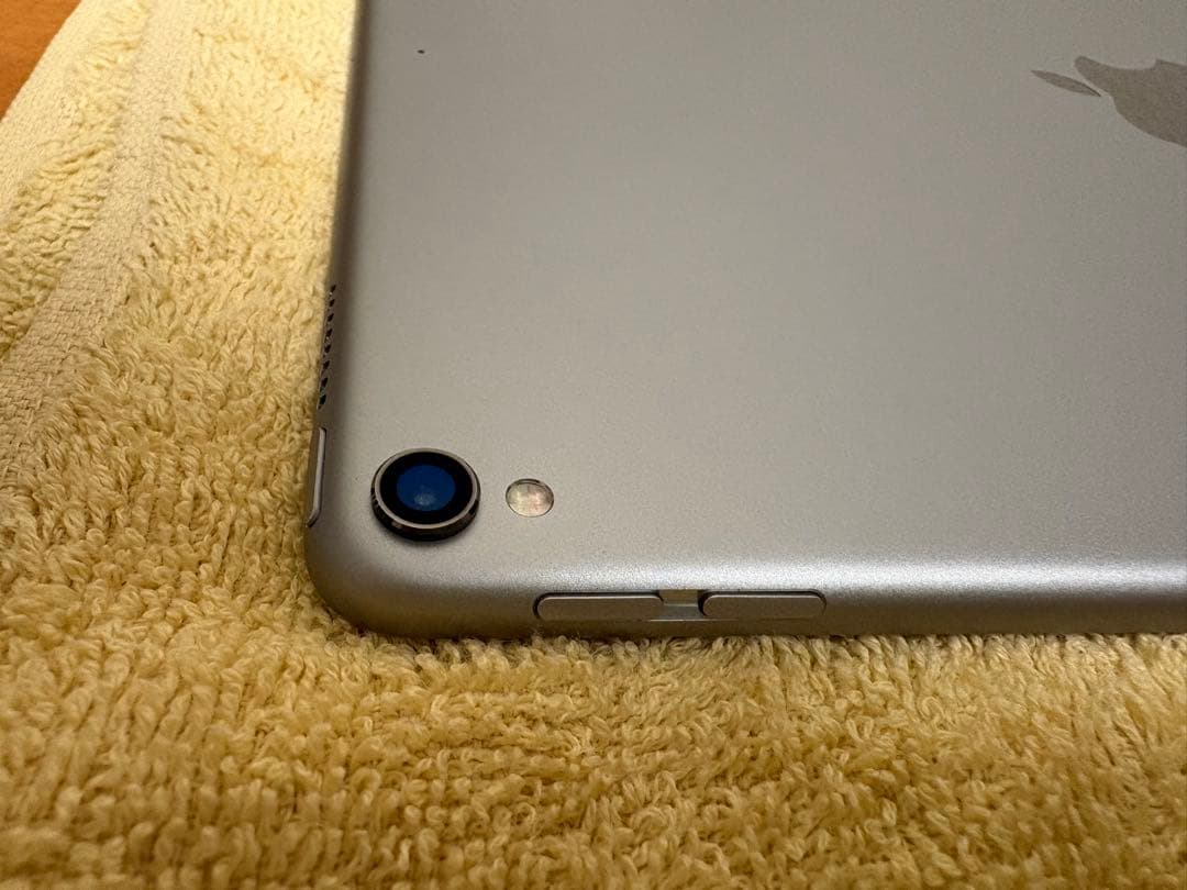 iPad Pro 10.5インチ Wi-Fi 256GB スペースグレイ