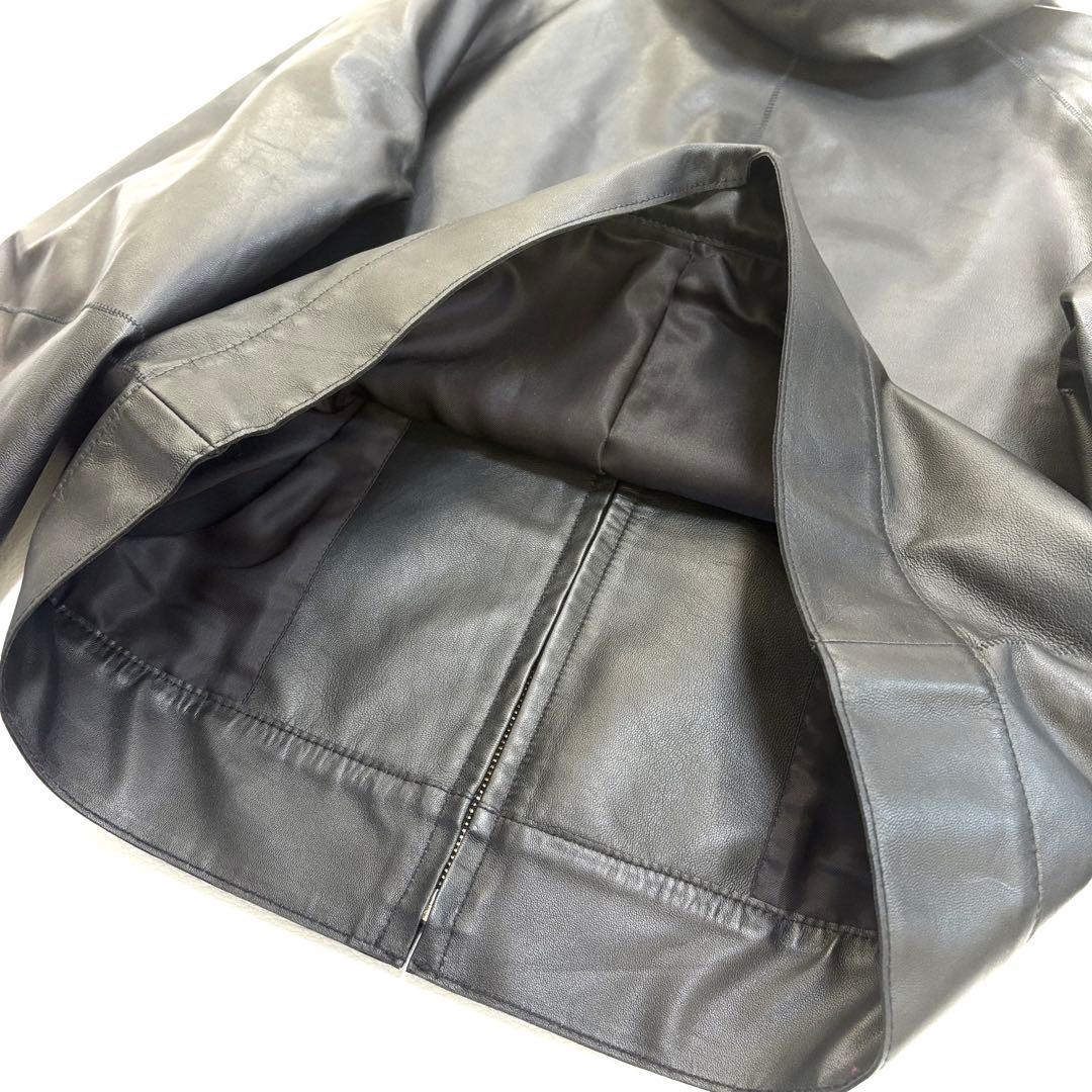 【美品】エポカ　ラムレザー　ジャケット　フード　ブラック　クロップド丈　L