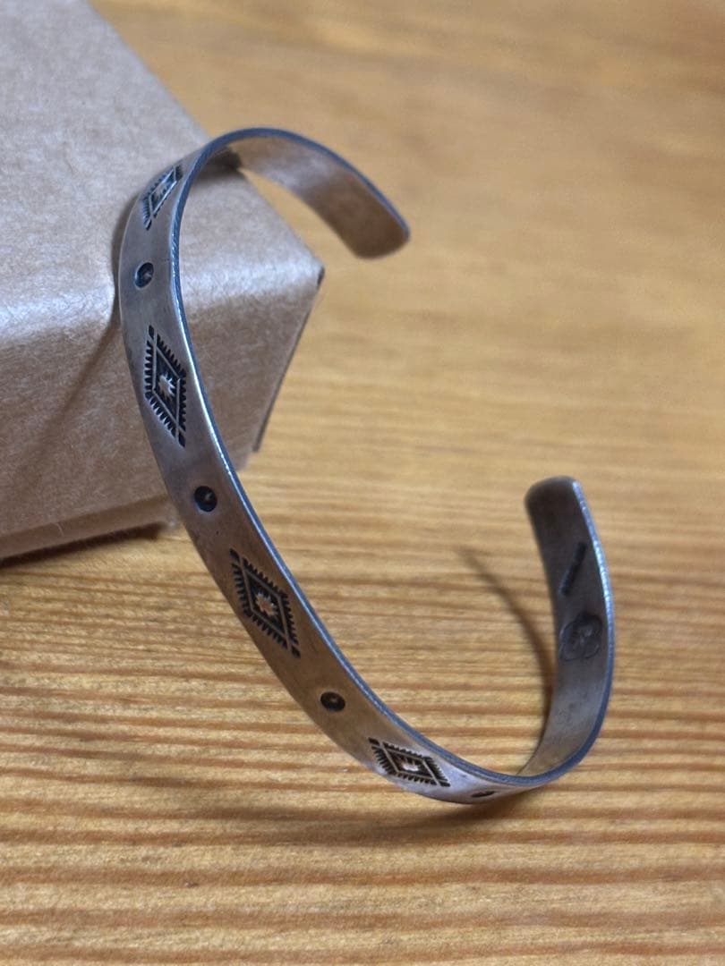 インディアンジュエリー　ナバホ　アーノルドグッドラック　バングル