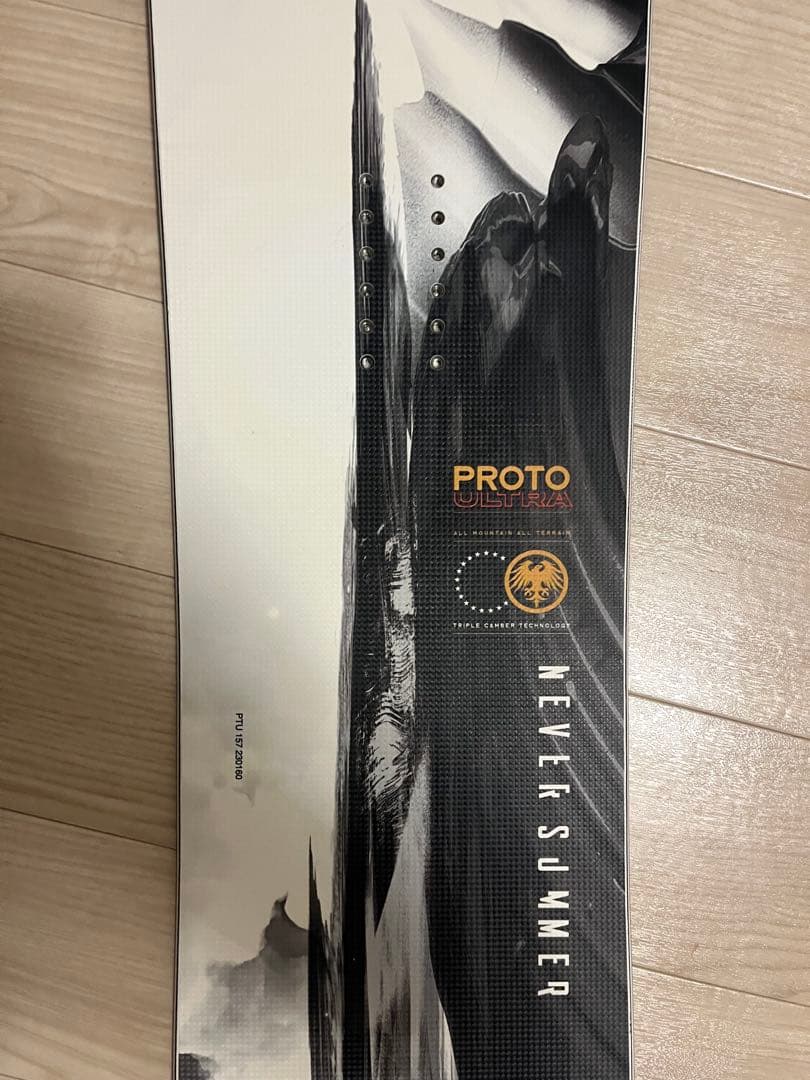 スノーボード Never summer proto ultra triple camber
