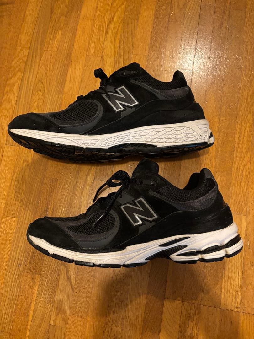 靴 New Balance 2002R 27.0
