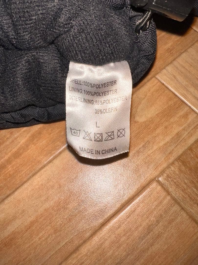 スノーボードウェアセット（ジャケット・パンツ・グローブ・ゴーグル）最終値下げ