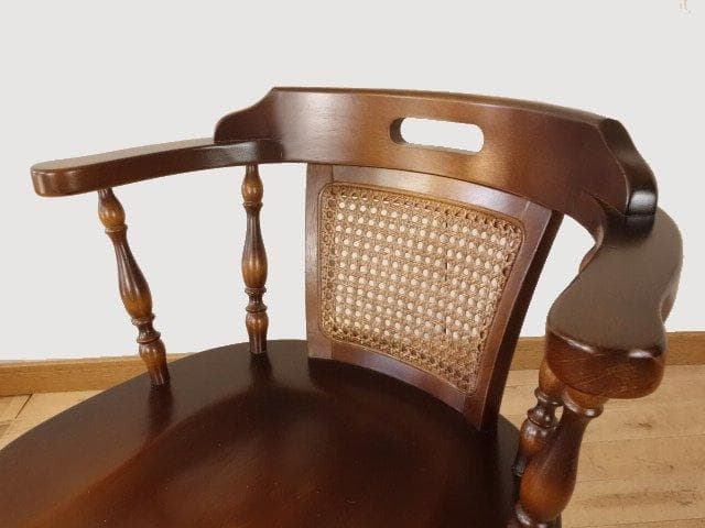 飛騨産業　キツツキ　穂高　アームチェアー②　イス　 木製　再塗装済ＵＳＥＤ