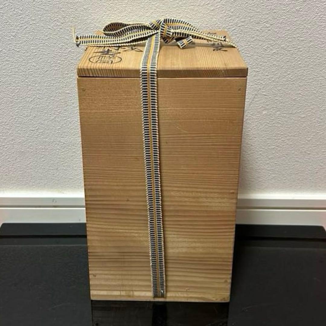 白磁彫刻細水指　茶道具懐石茶箱鵬雲斎坐忘斎淡々斎即中斎而妙斎棗水指茶碗香合棗