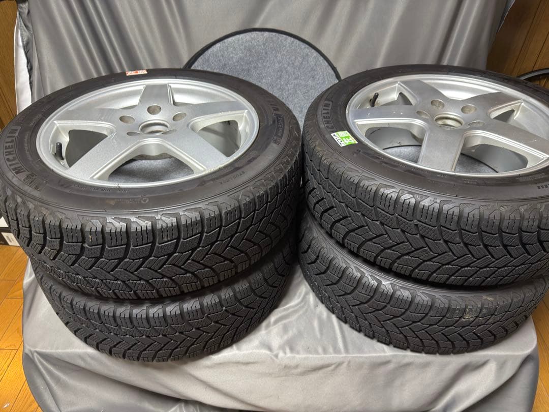 送料込 Volkswagenゴルフ用 16inch スタッドレス ホイール付4本