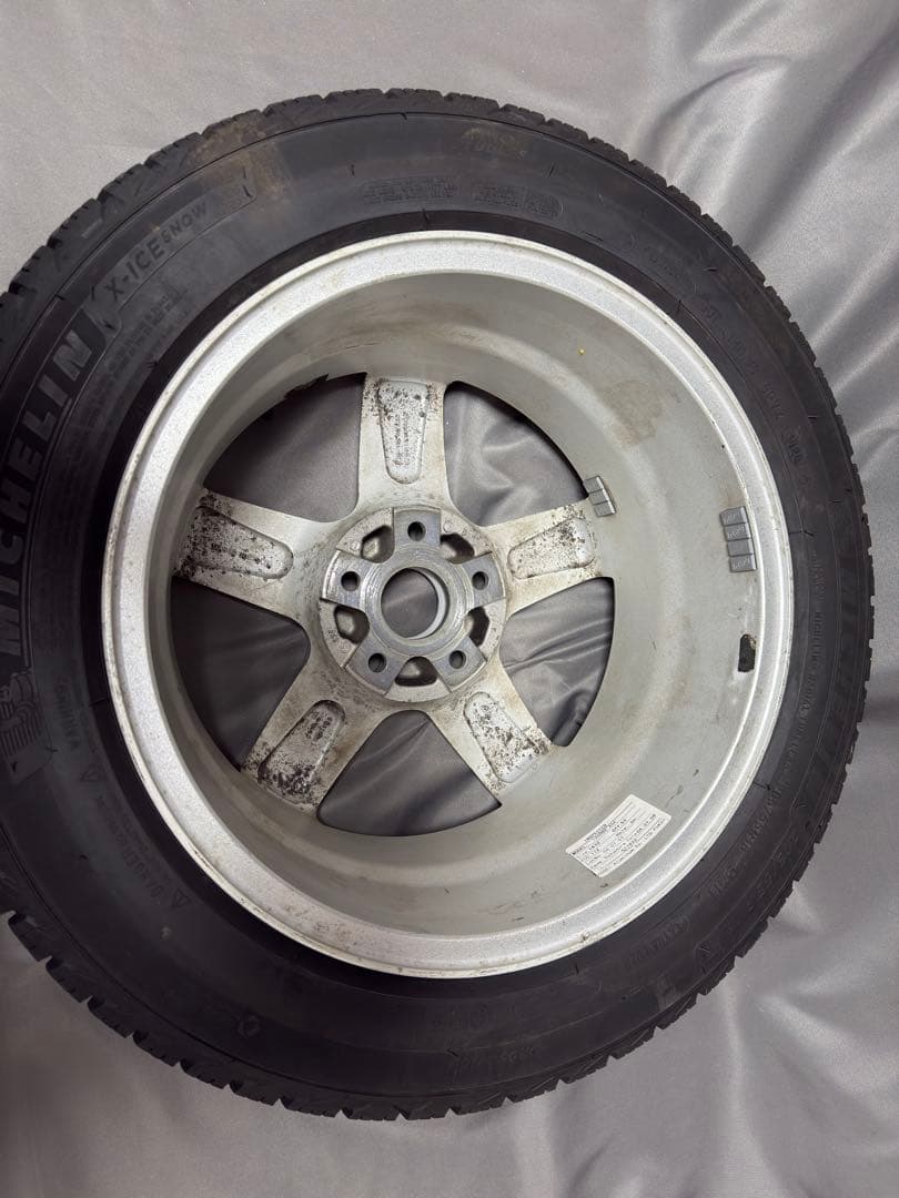送料込 Volkswagenゴルフ用 16inch スタッドレス ホイール付4本