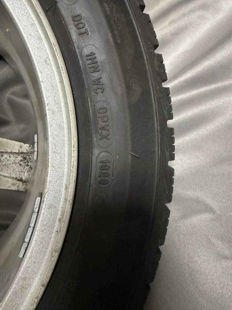 送料込 Volkswagenゴルフ用 16inch スタッドレス ホイール付4本