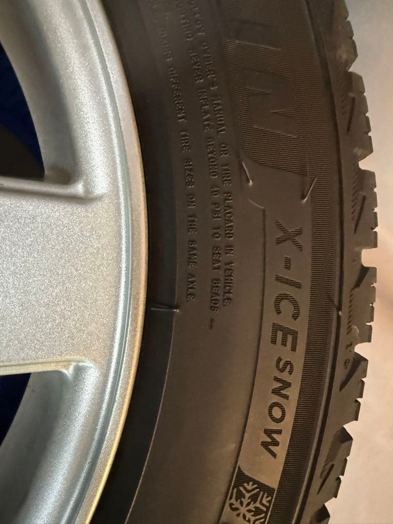 送料込 Volkswagenゴルフ用 16inch スタッドレス ホイール付4本