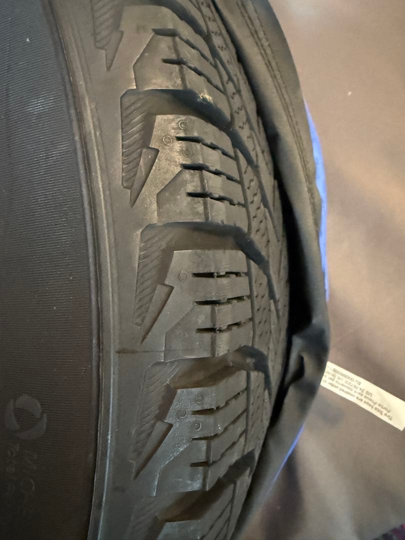 送料込 Volkswagenゴルフ用 16inch スタッドレス ホイール付4本