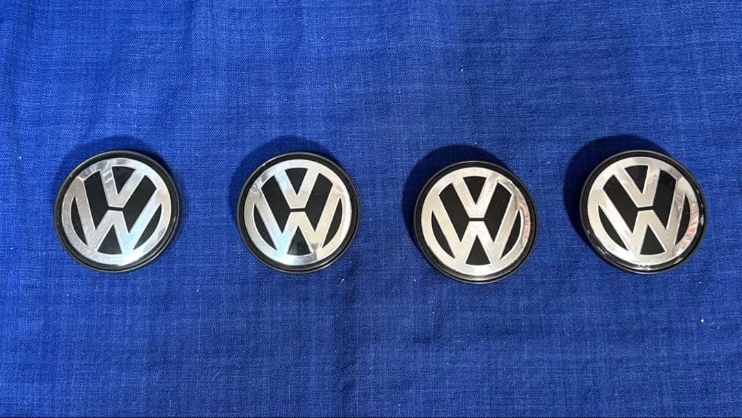 送料込 Volkswagenゴルフ用 16inch スタッドレス ホイール付4本