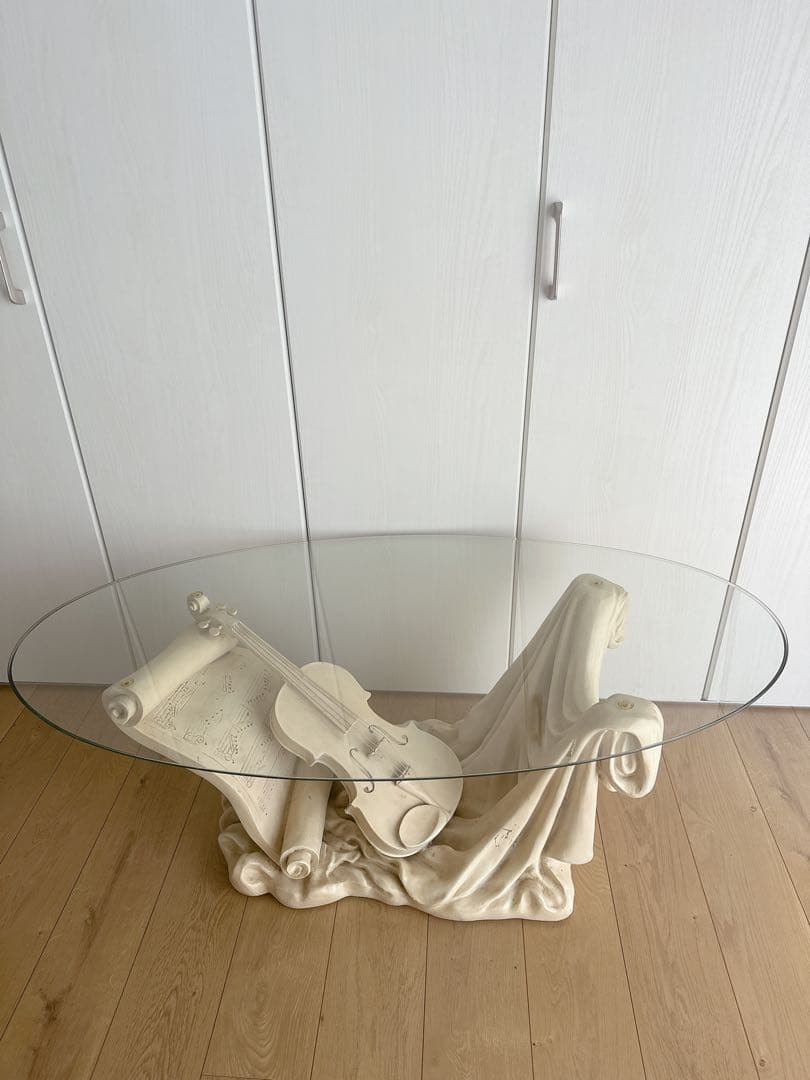 ロココ朝　イタリア家具　バイオリンデザイン センターテーブル　アンティーク調