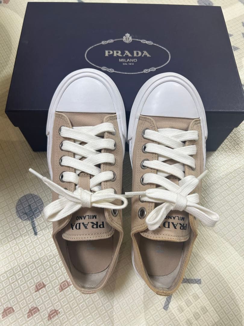 ☘MONOTONE☘イイねフォロー割有 PRADAスニーカー37