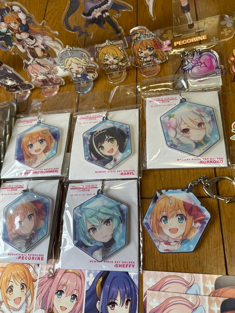 プリコネアクリルキーホルダー・ポストカードセット