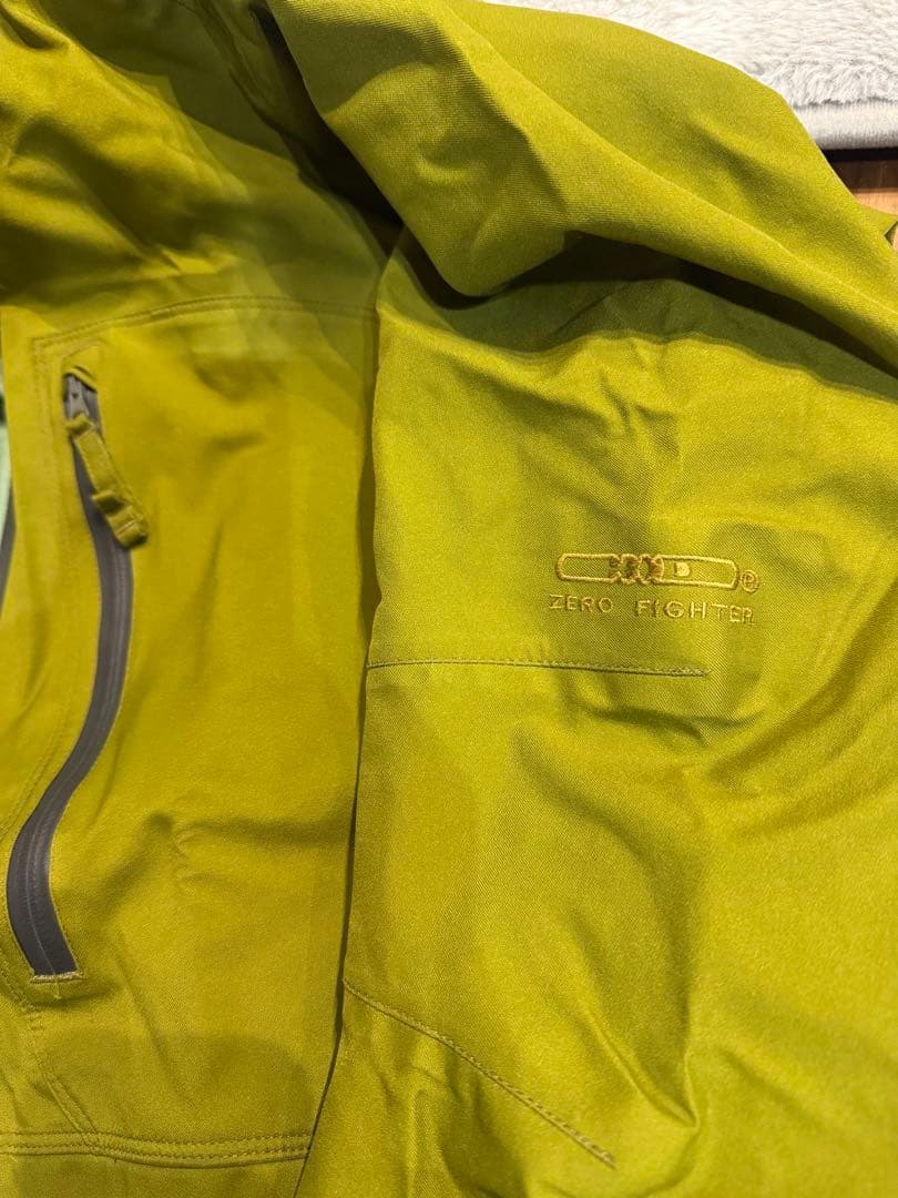 値下げ　H.I.D ゼロファイター　スノーボードウェア　ゴアテックス