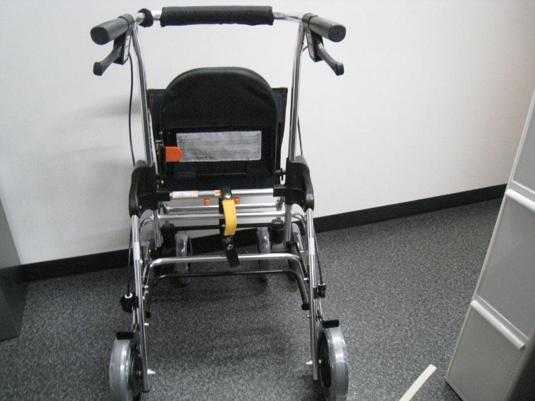 テイコブリトルR HS05R 歩行車 幸和製作所 抑制ブレーキ機能付き ③