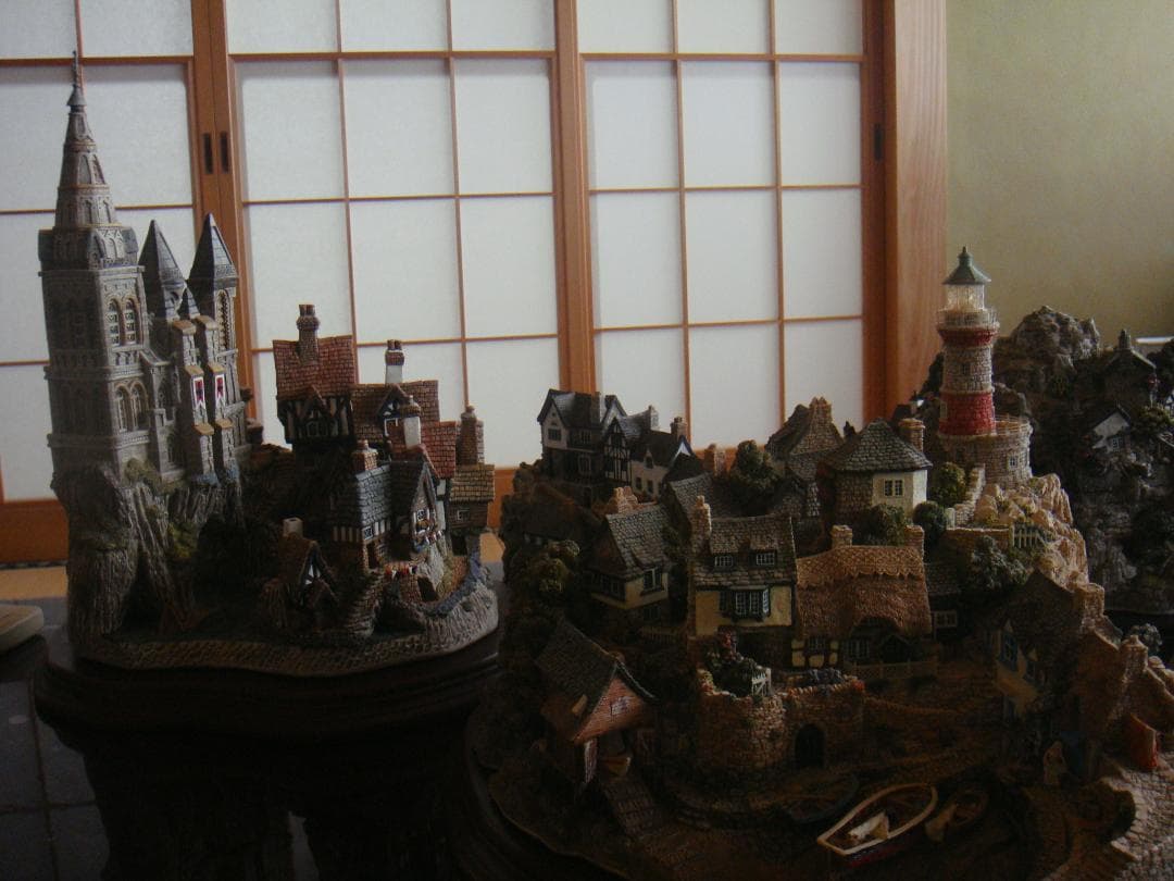 置物 DW THE MILLENNIUM AT HORSESHOE BAY