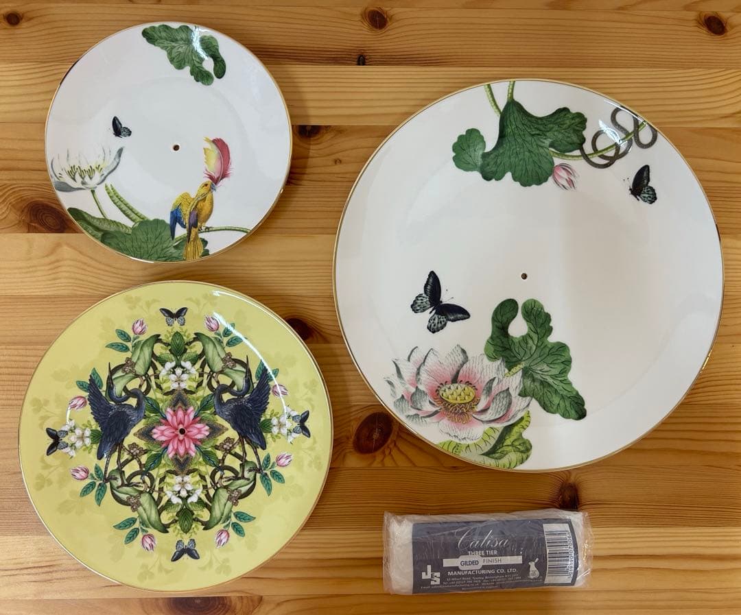 【新品】ウェッジウッド ワンダーラスト ウォーターリリー 3段ケーキスタンド