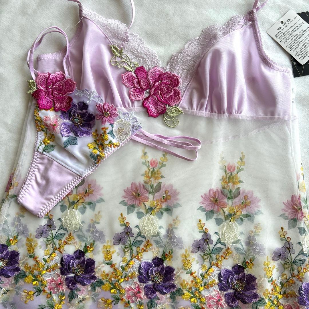 サルート 93G SATC セットアップ（キャミ＋Ｔバック）M PU