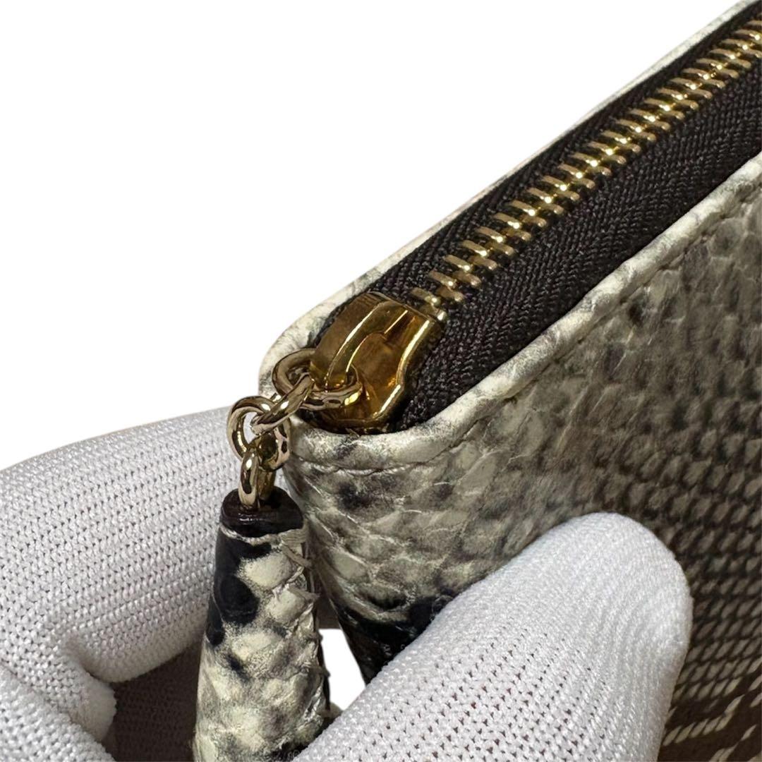 【未使用】 JIMMY CHOO ATHINI パイソン型押し 長財布