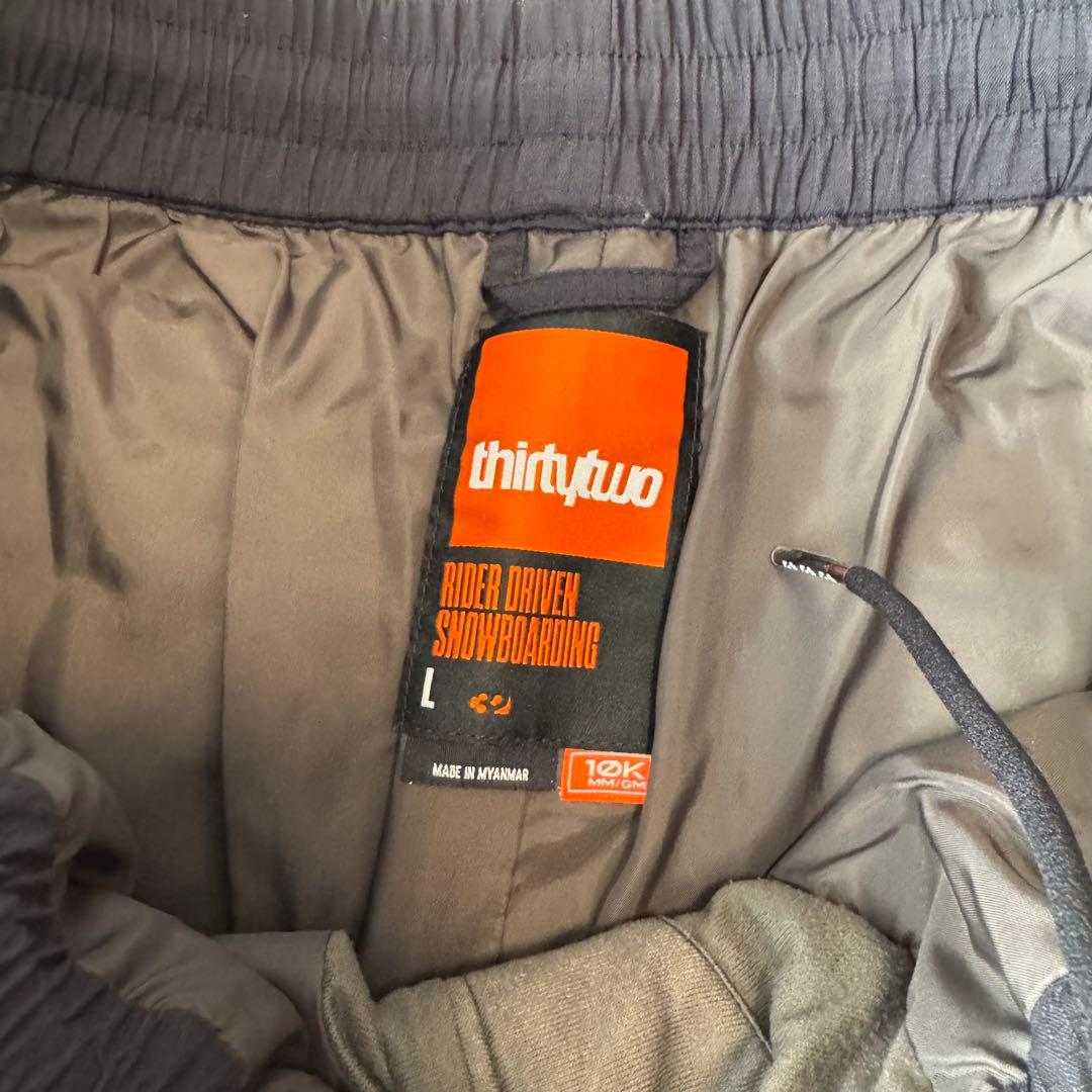thirtytwo スノーボード　上下セットGrasserスノーボードジャケット