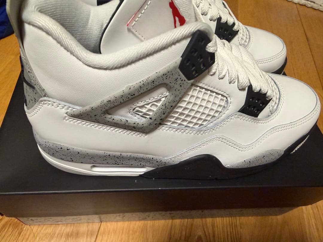 Air Jordan 4 ホワイト/ブラック/グレー/レッド