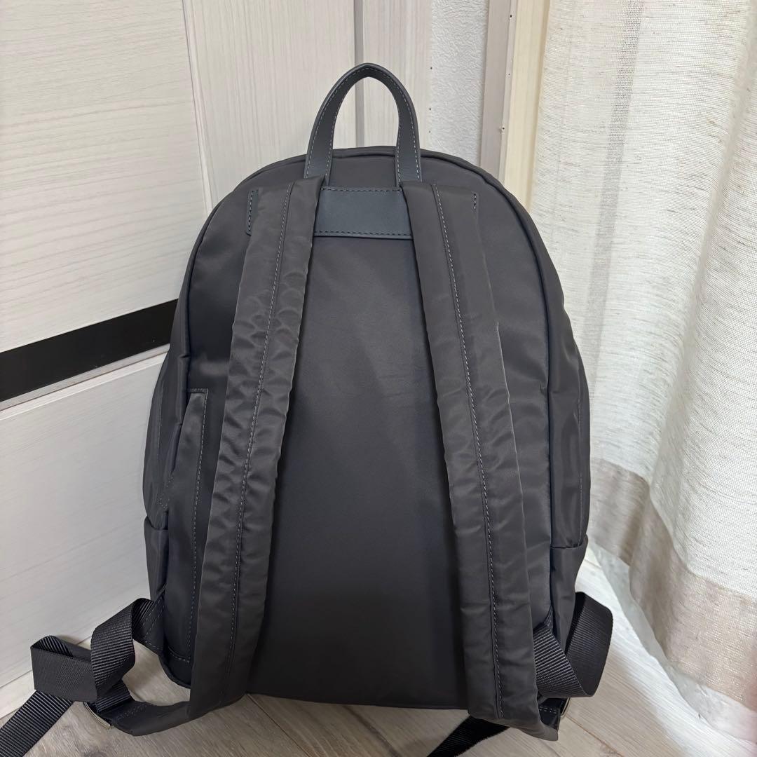 新品未使用⭐︎アニエスベー リュック ナイロン レザー グレー　パックパック