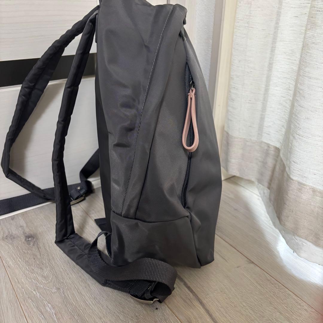 新品未使用⭐︎アニエスベー リュック ナイロン レザー グレー　パックパック