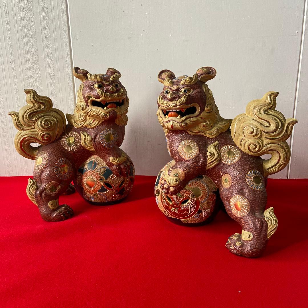 九谷焼 玉獅子 一対 レッド×ゴールド 魔除け 置物　e1158-A