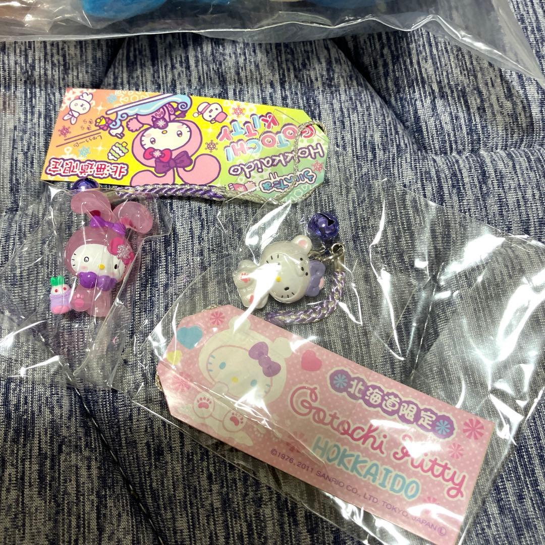 セサミストリートキティなどご当地キティぬいぐるみ根付雪うさぎ