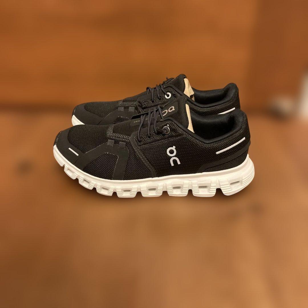 【新品未使用品】On cloud6 オン クラウド6 ブラック 24.0cm