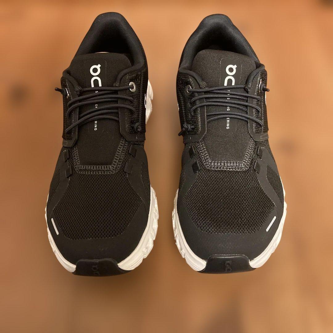 【新品未使用品】On cloud6 オン クラウド6 ブラック 24.0cm