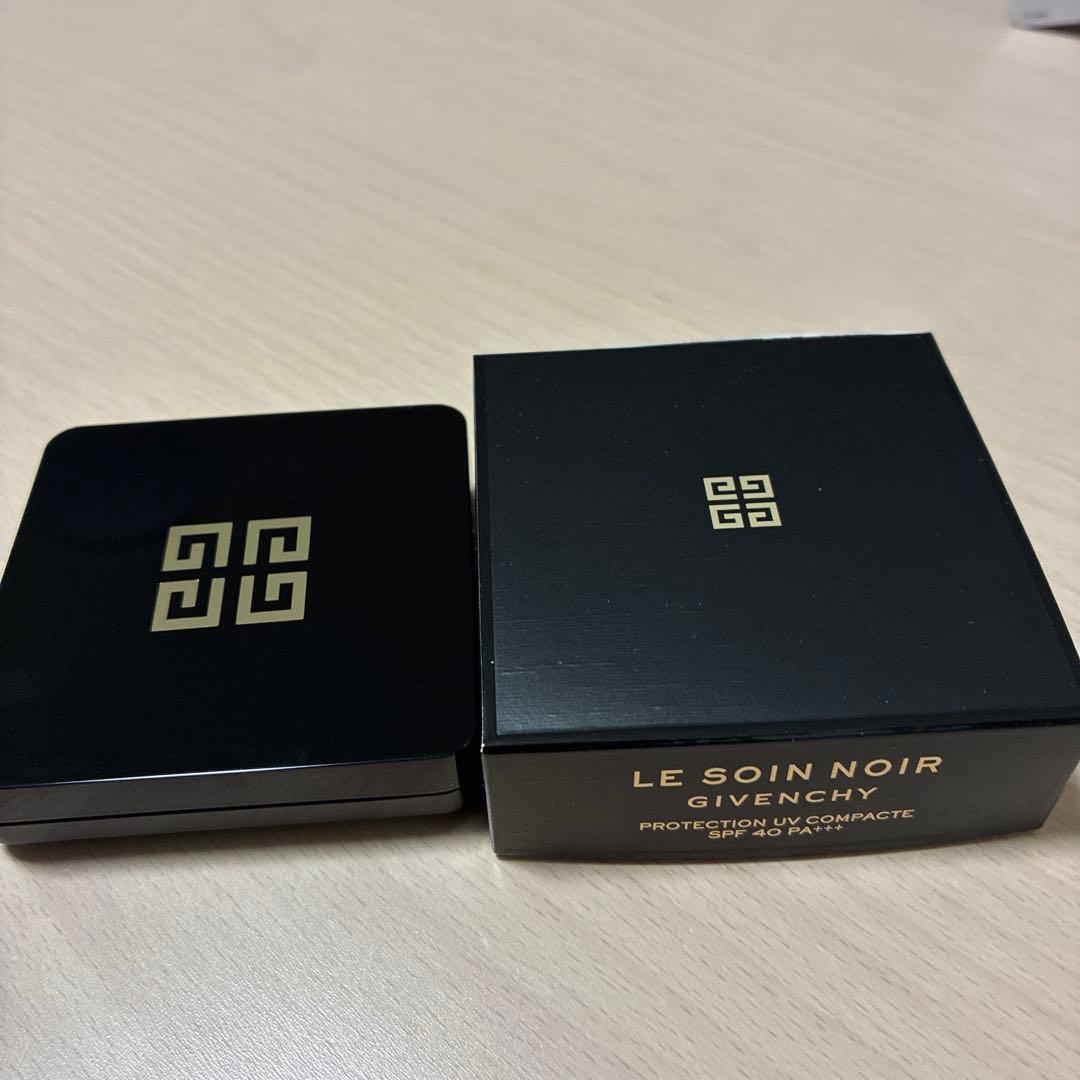 ジバンシイ　ソワンノワールUVコンパクト