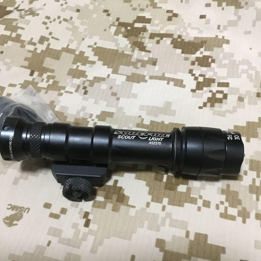 レア実物 surefire M600 旧ロゴ LED クリックスイッチオマケ付き