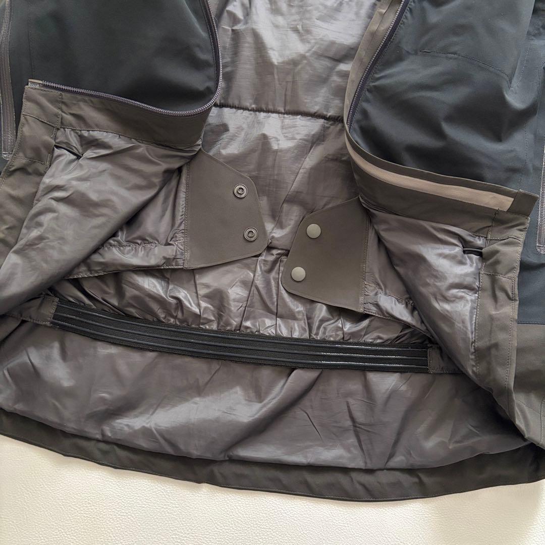 02229 モンベル　シャルモパーカ　スキーウェア　ダウンジャケット グレー