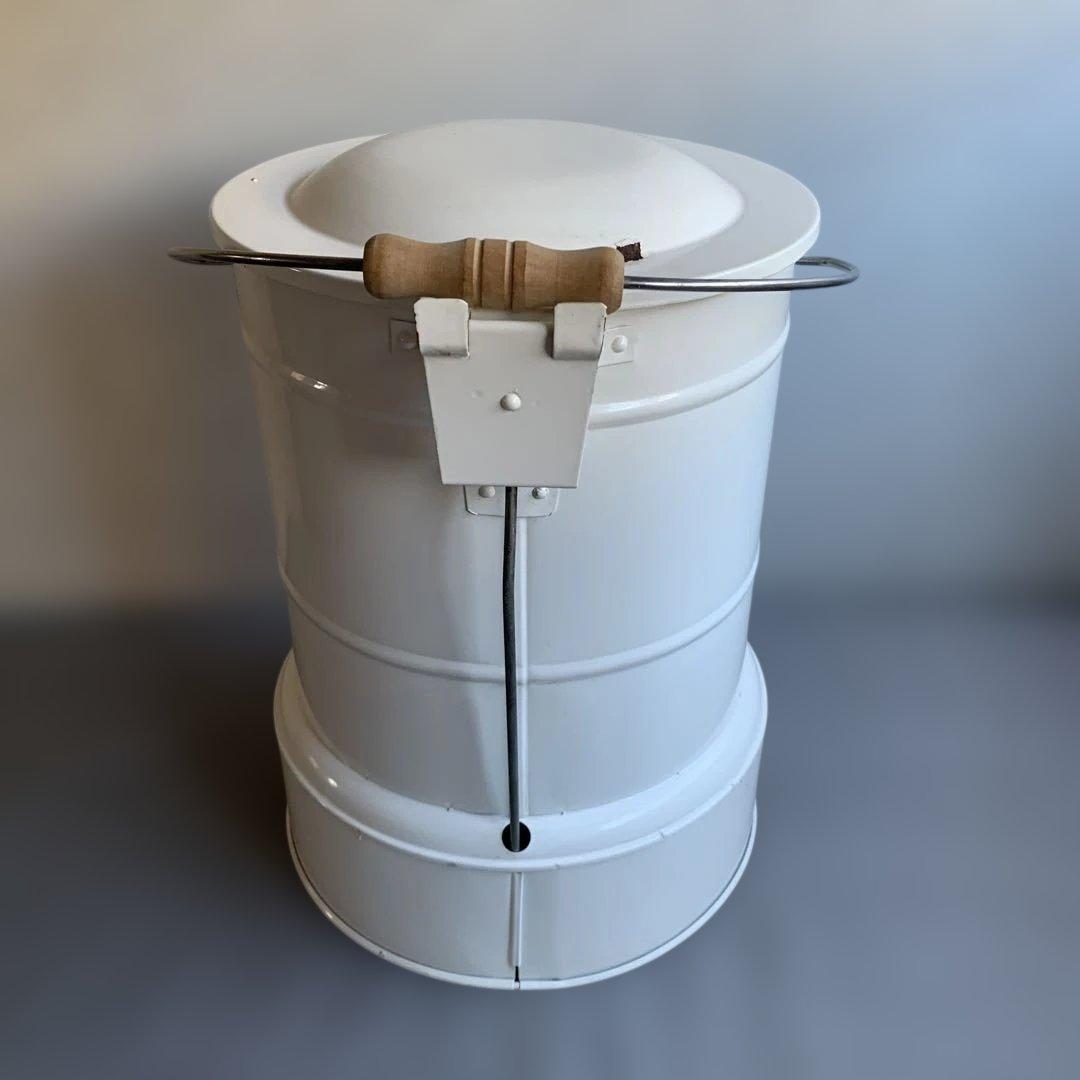 【未使用】【レトロ】マツヨシ　足踏汚物投入器　ペダル式　ゴミ箱　汚物缶