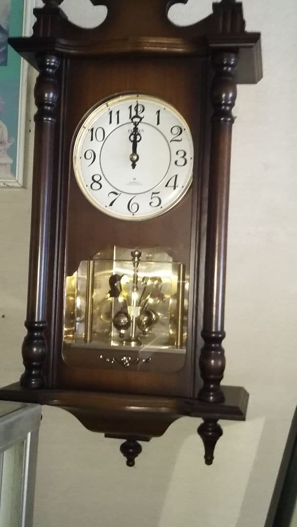 掛け時計  稼働中