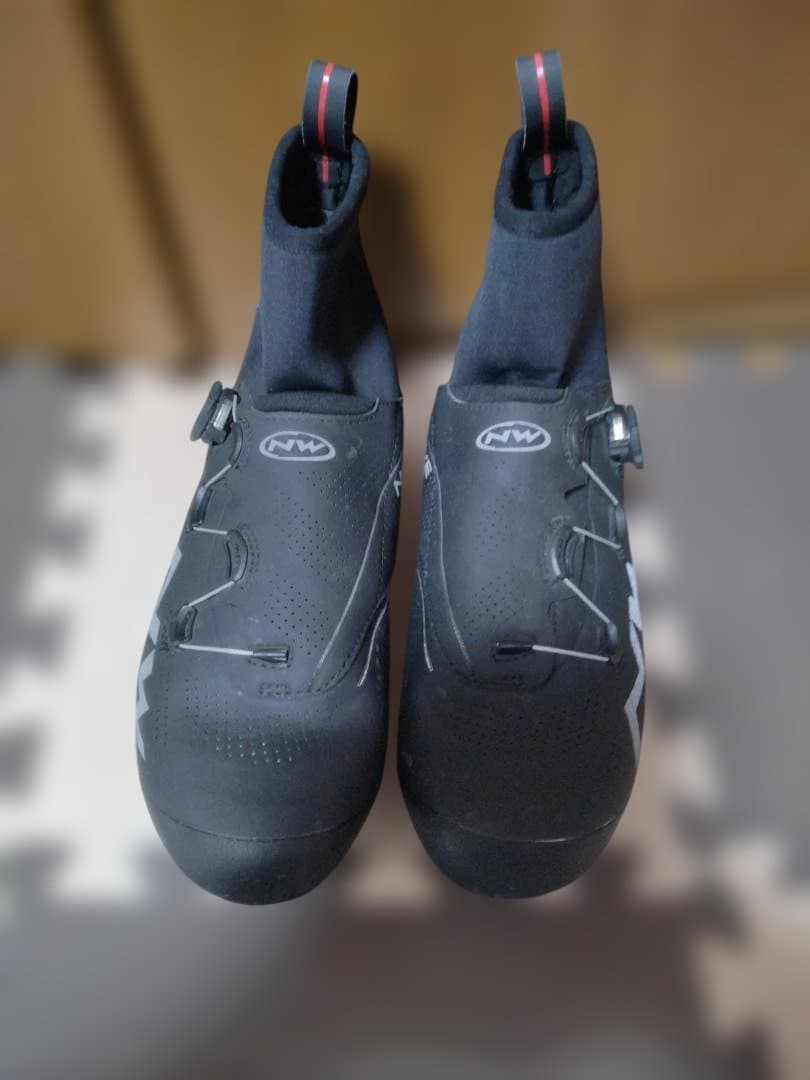 Northwave 冬用ロードビンディングシューズ