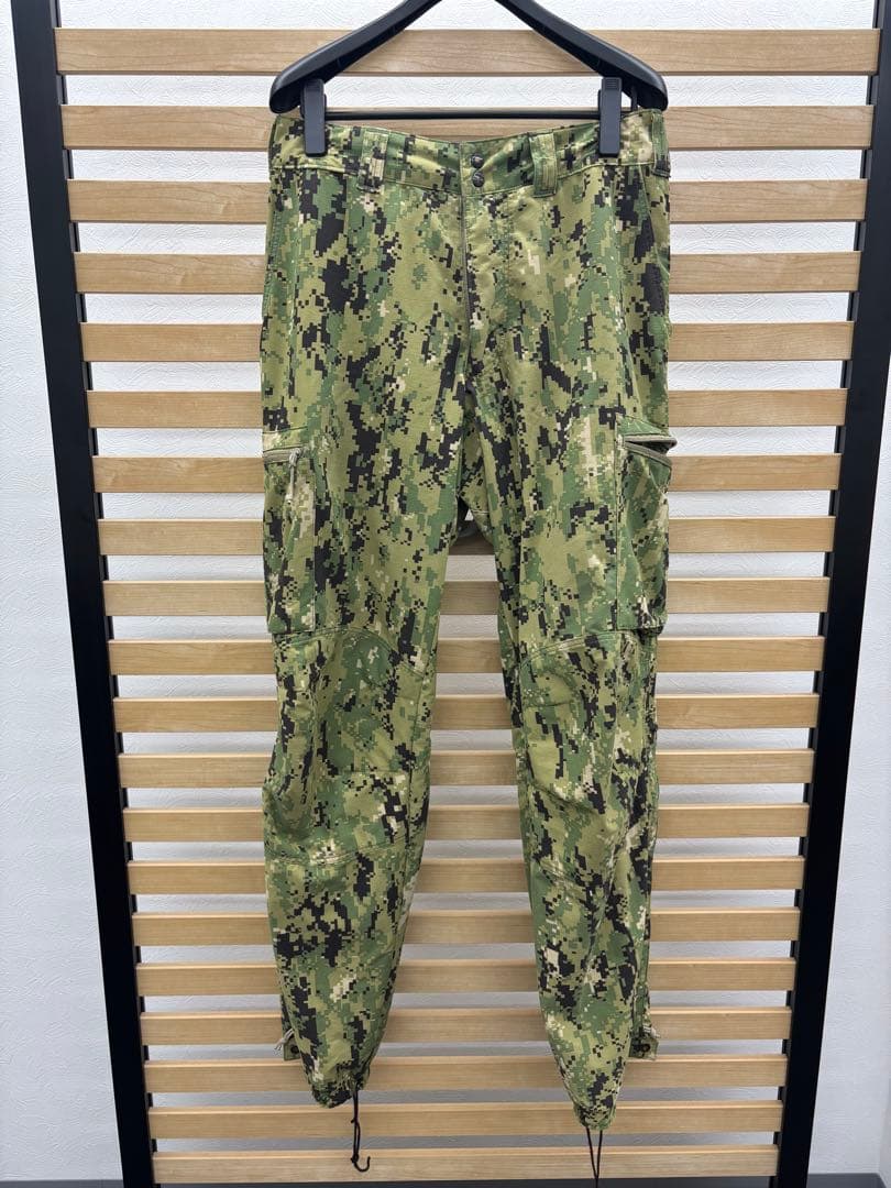 米軍　Patagonia AOR2デジタルカモ　 level 5 　上下セット