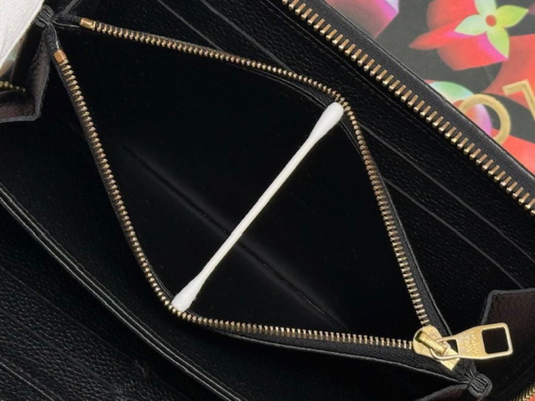 良品！ルイヴィトン　アンプラント　ジッピーウォレット　ブラック